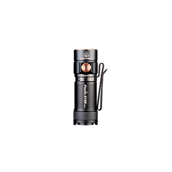 Фонарь ручной Fenix ​​E18R V2.0 E18RV20 фото